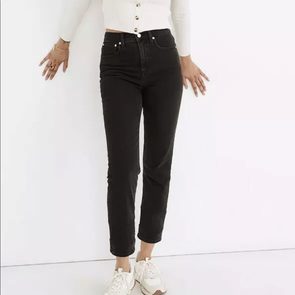 Madewell Women's Classic Straight Jeans in Lunar Wash Size 28 J2054